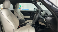 MINI Hatchback 1.5 Cooper Exclusive 3dr Auto Petrol Hatchback